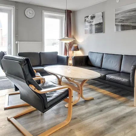 Apartment Anouk - 1-7km From The Sea By Interhome